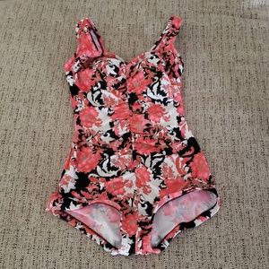 Flowery swimsuit